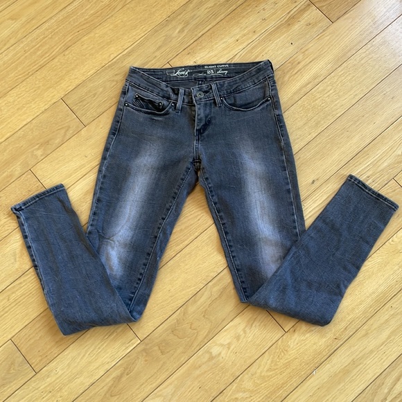 Levi’s Skinny Slight Curve - Picture 2 of 11